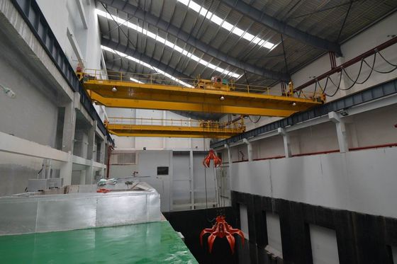 China Guindaste de garra dobro hidráulico de alta velocidade do feixe de Industrail, portal da relação da cubeta quatro da garra fornecedor